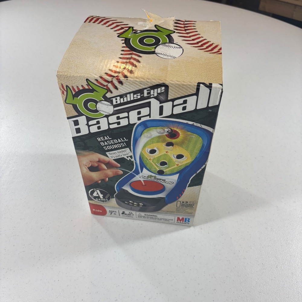 Hasbro MB Games Bulls-Eye Baseball Electronic Y2K Tabletop Game 2008 40485 NIB!